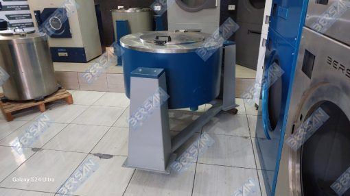 Centrífuga Bersan 50 KG pendular - Bersan Máquinas Industriais