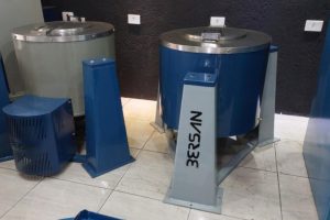 Centrífuga pendular 20 KG - Bersan Máquinas Industriais