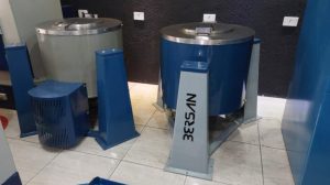 Centrífuga pendular 20 KG - Bersan Máquinas Industriais